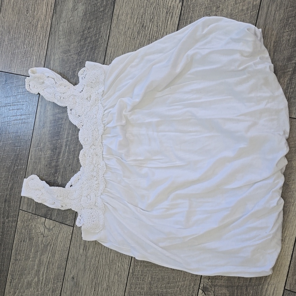 White bubble hem tank top